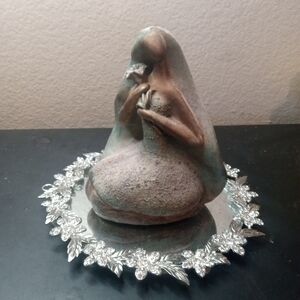 GORGEOUS Artist Signed Nolan 6" Raku Figurine